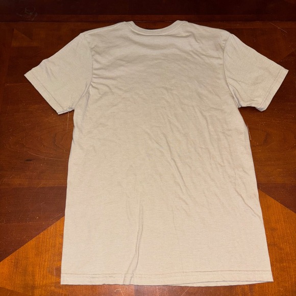 Kentucky Derby Horse Racing | Graphic T Shirt | Size Small | Gildan | Crewneck - Picture 7 of 10